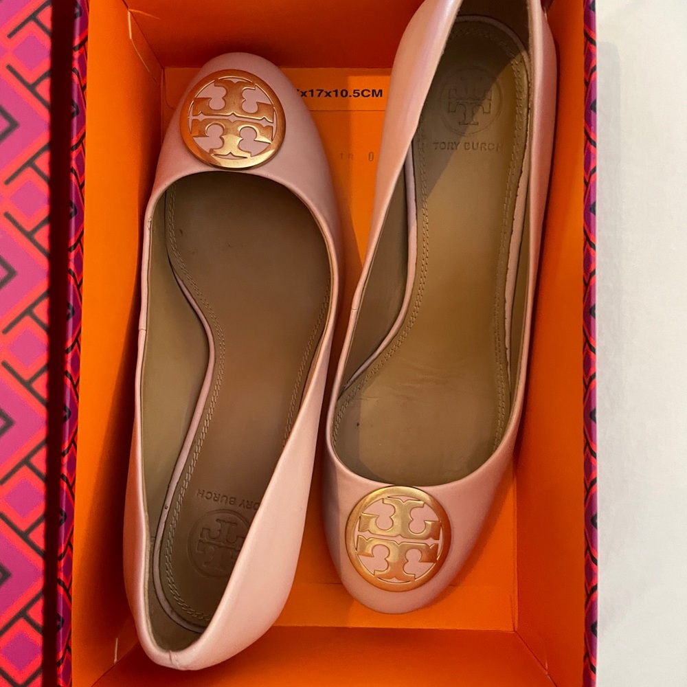 Worn twice tory burch heels